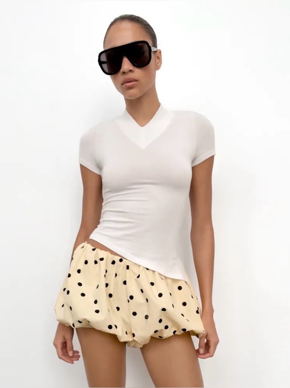 NWT Zara White Asymmetric V-Neck T-Shirt